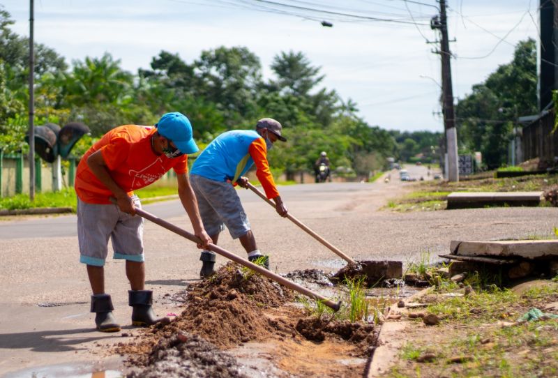 Feirantes e população aprovam Operação Limpezão no centro da cidade