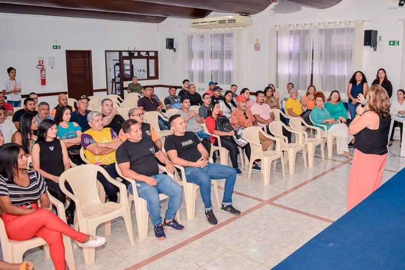 SEMED promove formação para motoristas, monitoras e agentes de portaria da Rede Municipal 