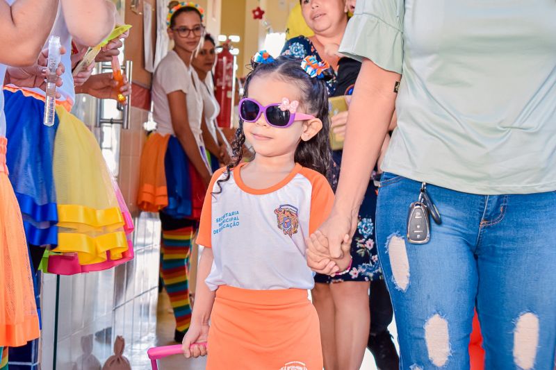 Volta as aulas. Secretário de educação.