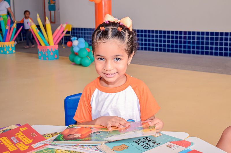 Volta as aulas. Secretário de educação.