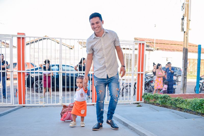 Volta as aulas. Secretário de educação.