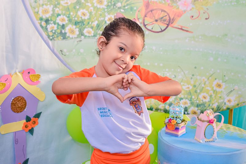 Volta as aulas. Secretário de educação.