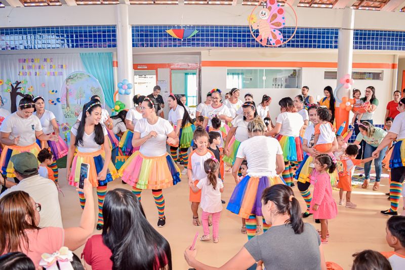 Volta as aulas. Secretário de educação.