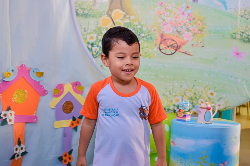 Volta as aulas. Secretário de educação.