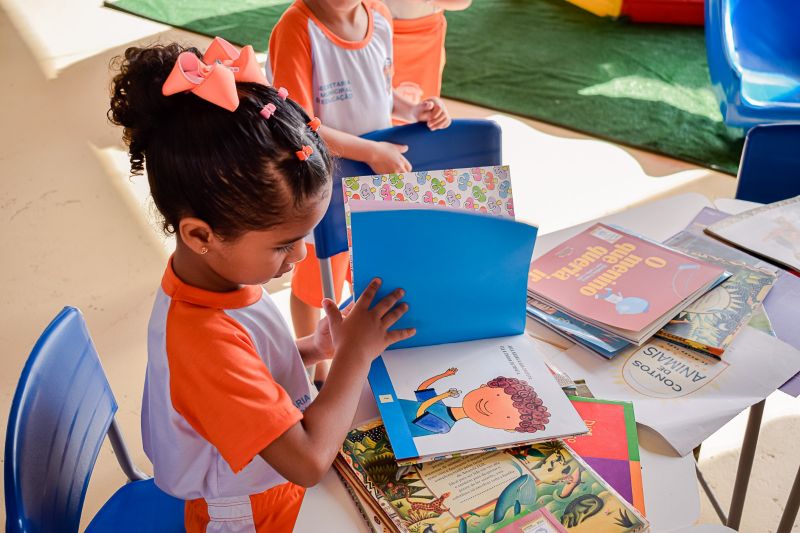 Volta as aulas. Secretário de educação.