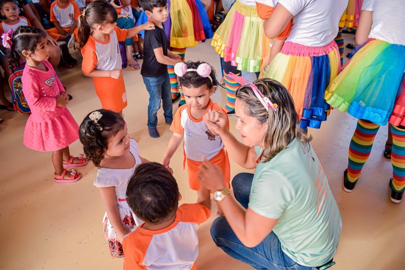 Volta as aulas. Secretário de educação.