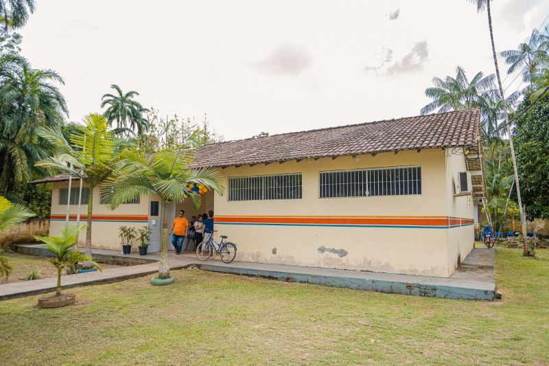 Prefeitura de Benevides assina ordem de serviço que concede reforma e ampliação da EMEIF Maria Romualda