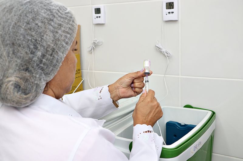 Cobertura vacinal contra a gripe em grupos prioritários já está em 51% em Benevides