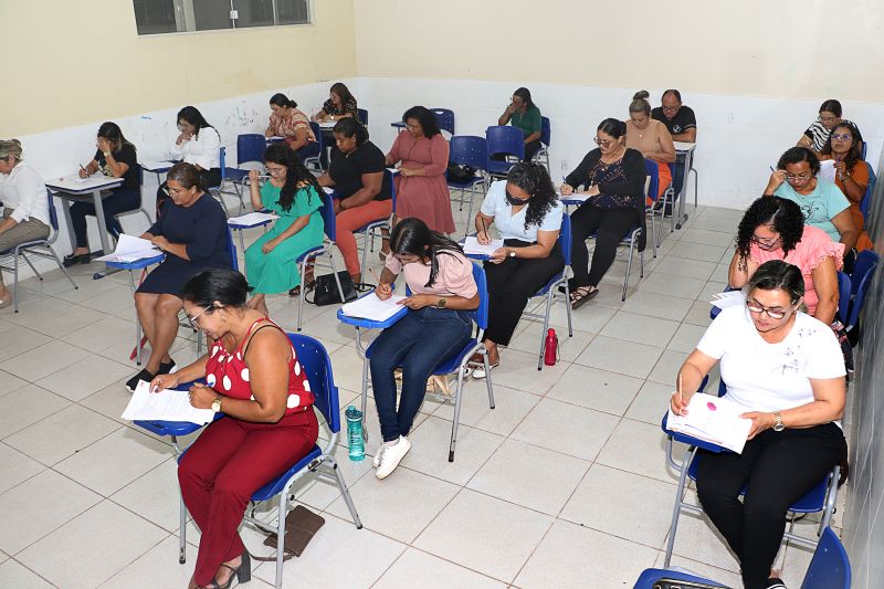 Aplicação de PROVA PARA GESTORES Escola St Luzia