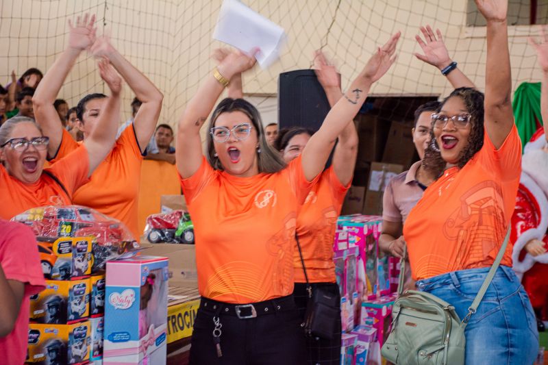 ENTREGA DE BRINQUEDOS GINÁSIO NAGIBÃO (TARDE)