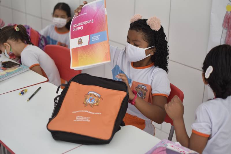 Volta às aulas na Rede Municipal de Ensino de Benevides 