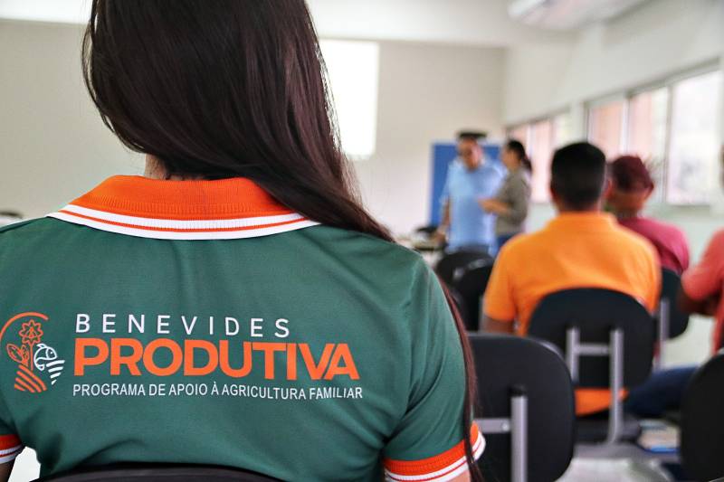 Produtores rurais de Benevides que fazem parte do PNAE participam de oficina promovida pelo Sebrae
