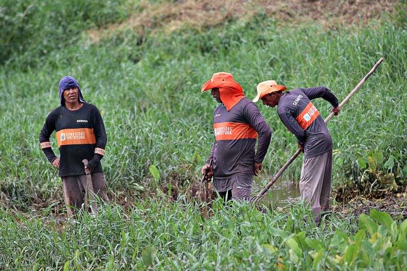 LIMPEZA DO IGARAPÉ QUEBRA GALHO