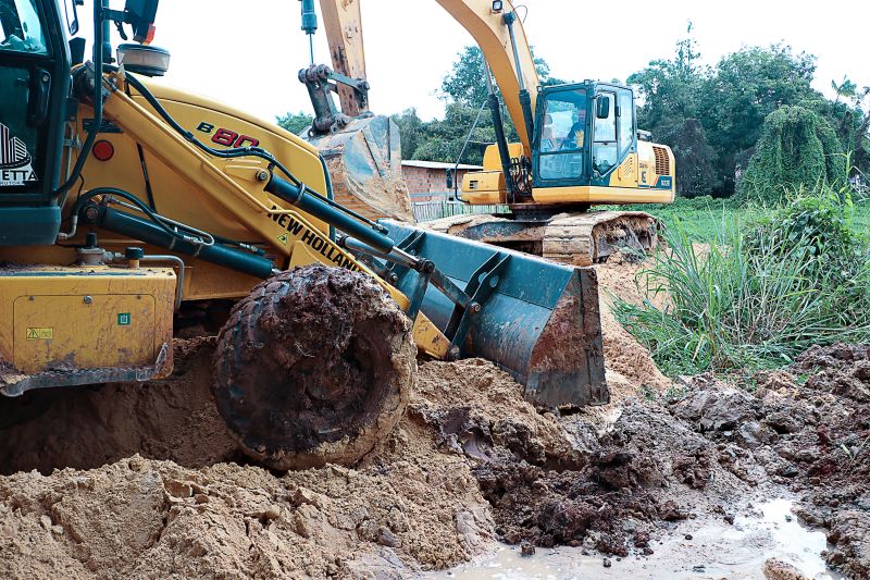 LIMPEZA PROFUNDA DO IGARAPÉ