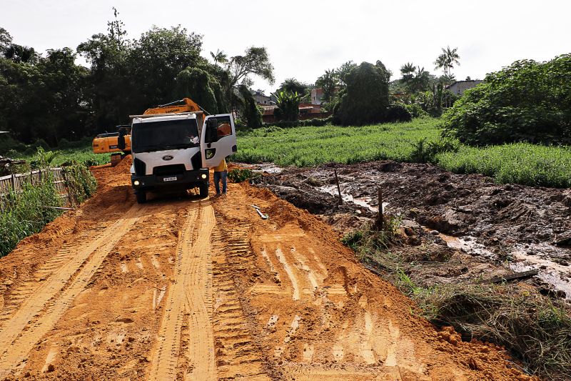 CONTINUAÇÃO DA LIMPEZA DO IGARAPÉ DO BELO JARDIM