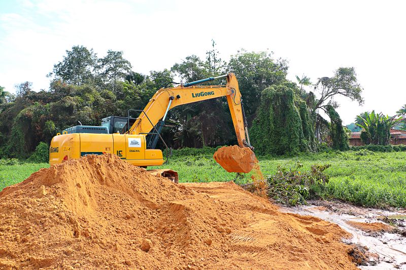 CONTINUAÇÃO DA LIMPEZA DO IGARAPÉ DO BELO JARDIM