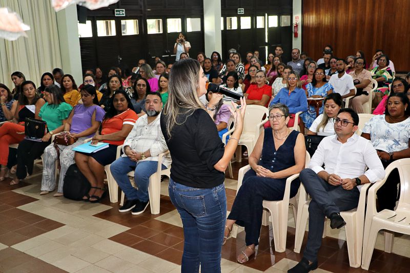 ENCONTRO DE GESTORES E COORDENADORES - SEMED.