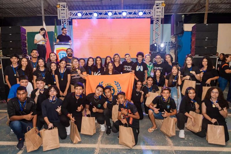 Alunos e professores da Rede Municipal são premiados na segunda edição do projeto #PartiuIdeb 