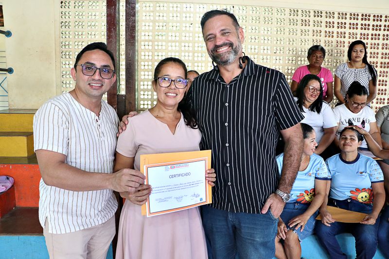 Manipulação de alimentos ESCOLA FIORE ENTREGA DOS CERTIFICADOS