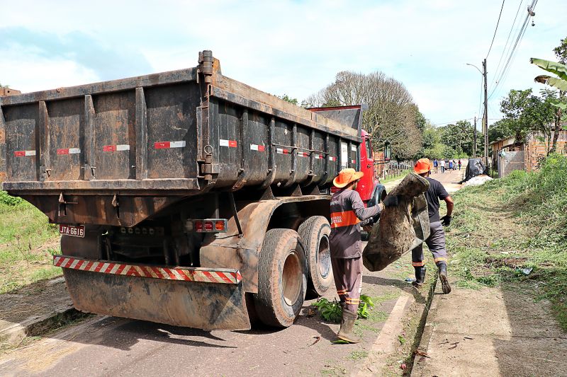 MUTIRÃO DE COMBATE A DENGUE -  BAIRRO MAGUAR