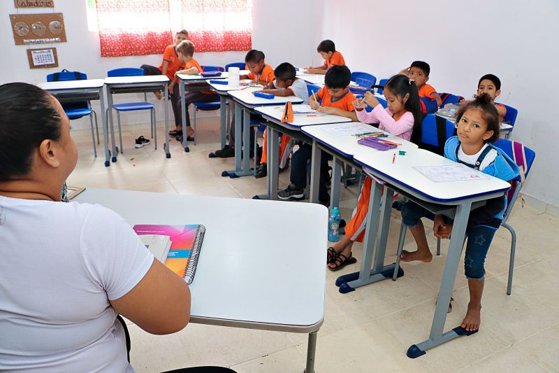Tempo Integral Escola Angélica Sales