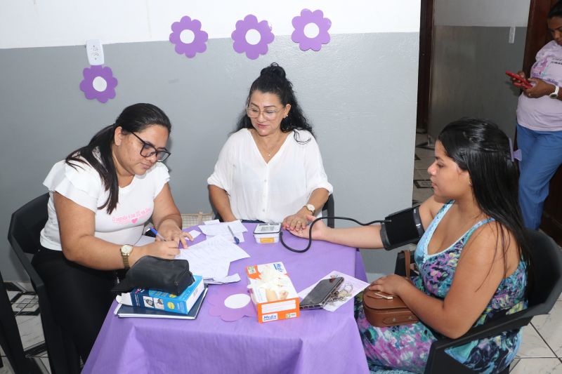 MARÇO LILAS ITINERANTE  -  BAIRRO DAS FLORES