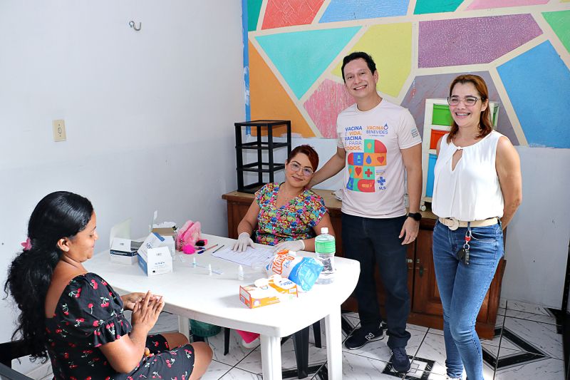 MARÇO LILAS ITINERANTE  -  BAIRRO DAS FLORES