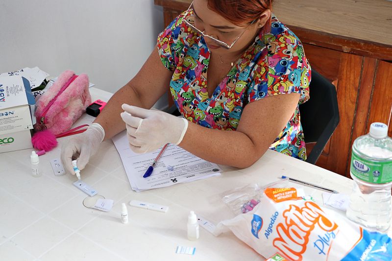 MARÇO LILAS ITINERANTE  -  BAIRRO DAS FLORES