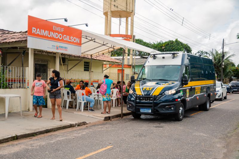 MARÇO LILÁS ESCOLA RAIMUNDO GILSON