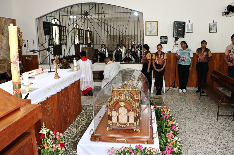 Visita de Relíquias da St Terezinha- Carmelo