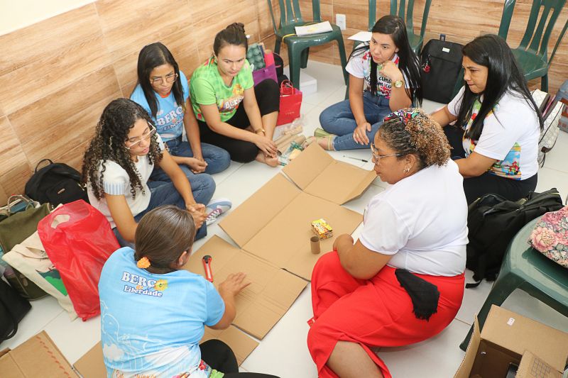 Formação dos Técnicos Educacionais Escola Bertílla