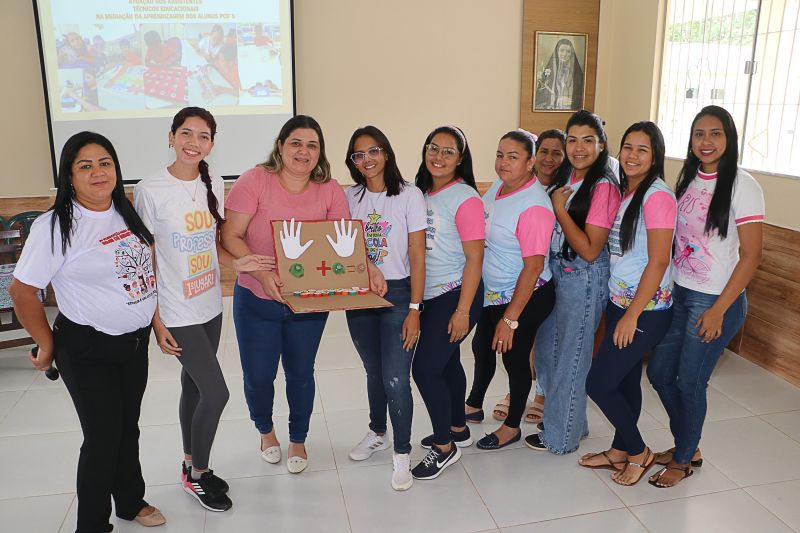 Formação dos Técnicos Educacionais Escola Bertílla