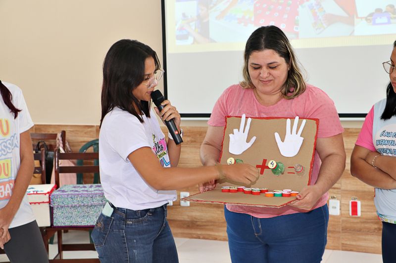 Formação dos Técnicos Educacionais Escola Bertílla