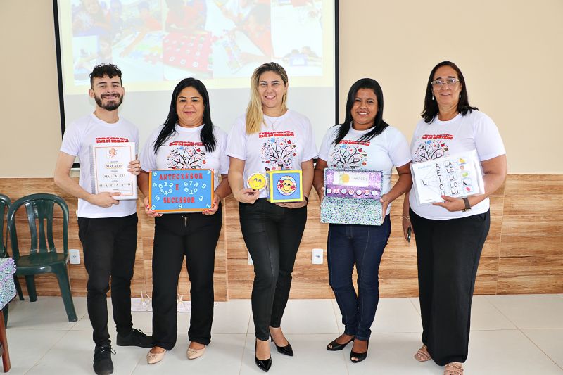 Formação dos Técnicos Educacionais Escola Bertílla