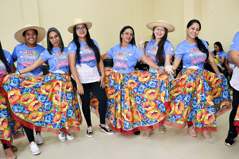 Oficina corpo e Ludicidade - Câmara Municipal