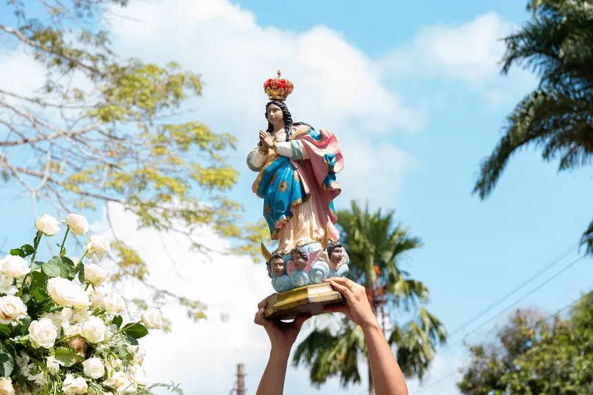 FÉ, TRADIÇÃO E DEVOÇÃO: Benfica Celebra Nossa Senhora da Conceição