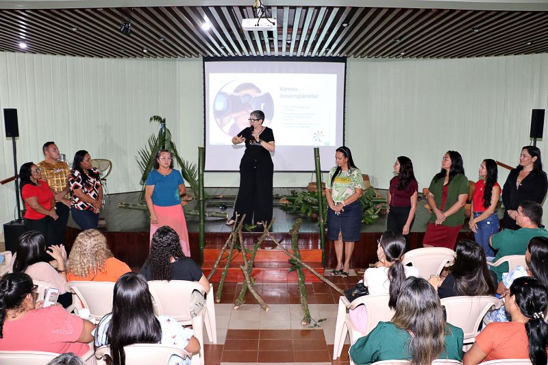 FORMAÇÃO DE PROFESSORES