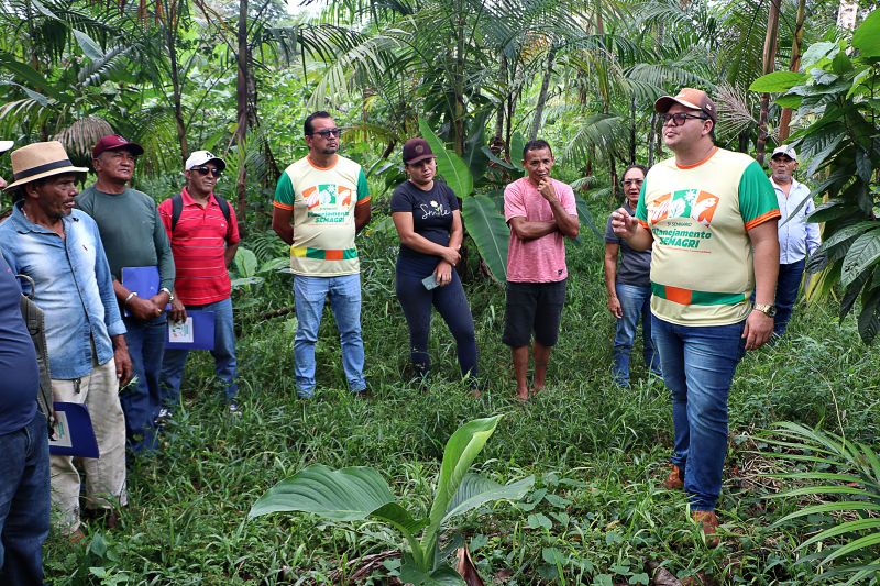ENCERRAMENTO DO SEMINÁRIO DE PLANEJAMENTO SEMAGRI - VISITA A PROPRIEDADE SO SR LUIZ