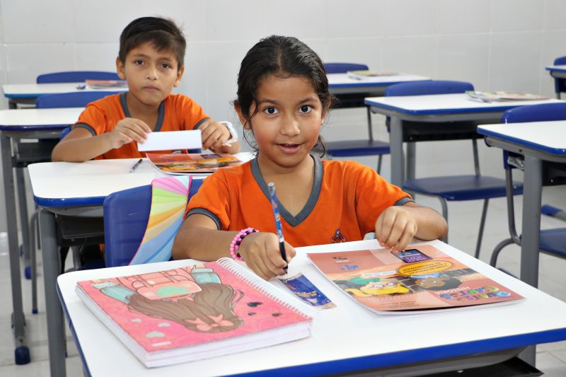 VOLTA AS AULAS -ESCOLA PAULINA RAMOS.