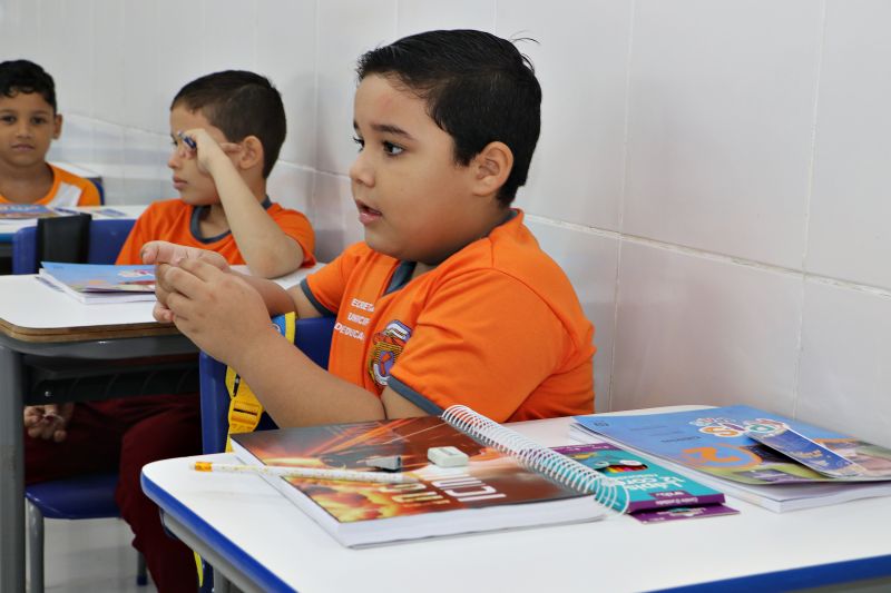 VOLTA AS AULAS -ESCOLA PAULINA RAMOS.