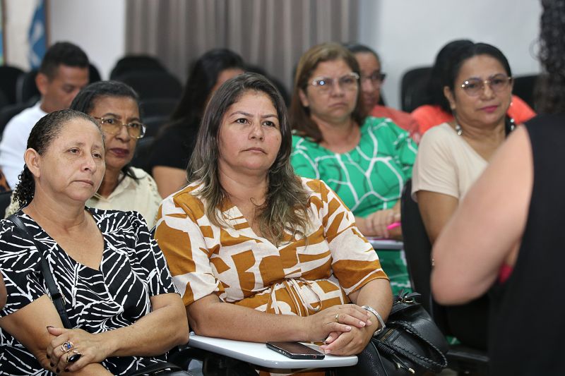 Encontro dos gestores com mobilizadores do Benevides Recicla.