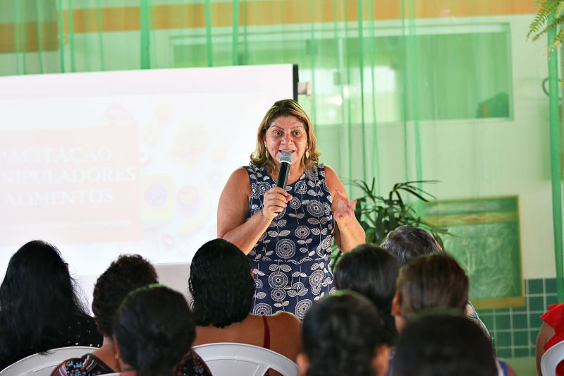 FORMAÇÃO PARA MANIPULADORAS DA REDE MUNICIPAL