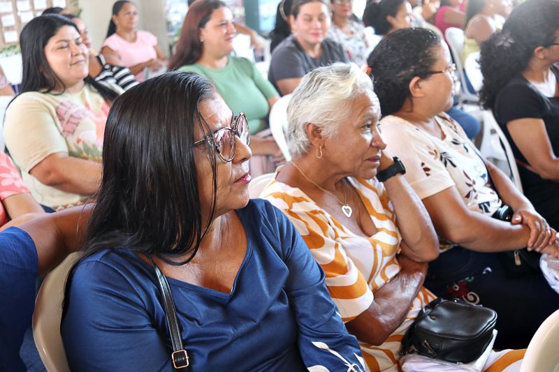 FORMAÇÃO PARA MANIPULADORAS DA REDE MUNICIPAL