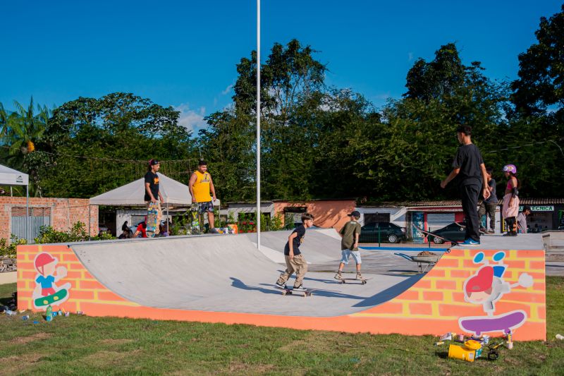 INAUGURAÇÃO DA PRAÇA DA COHAB