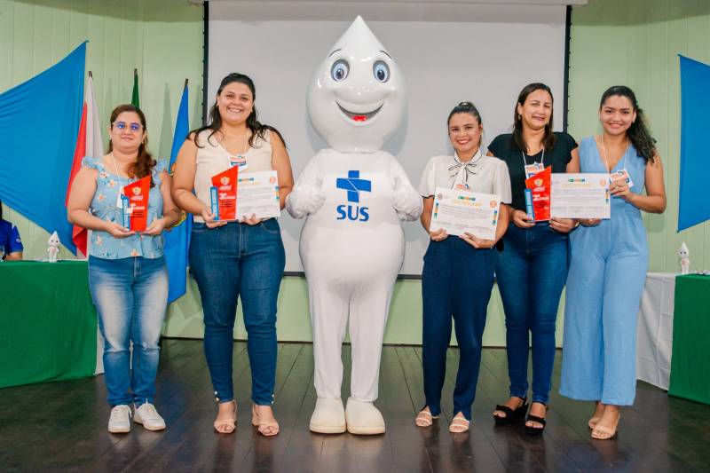 Profissionais da saúde participam de semana de capacitação sobre imunização