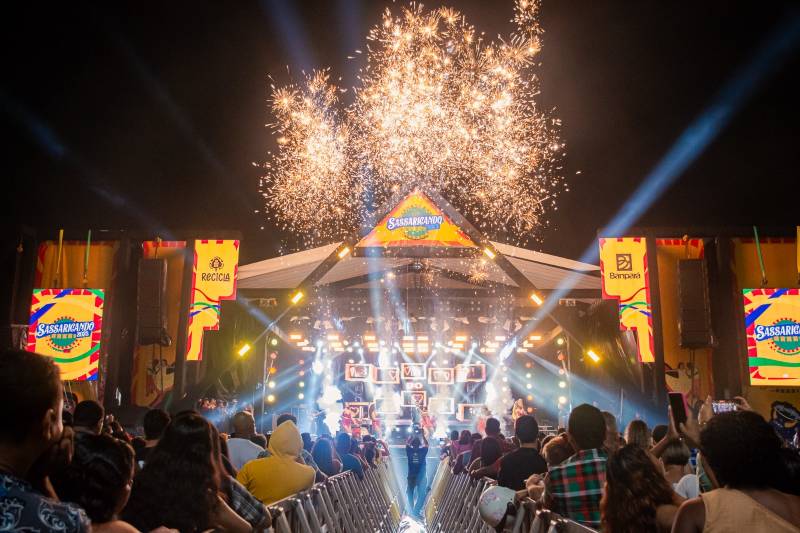 Sassaricando continua animando Benevides em seu terceiro dia de festejo