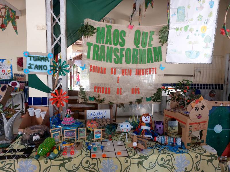 Fortalecimento da consciência ecológica é foco do Projeto “Mãos que Transformam”, realizado na Escola Madressilva 