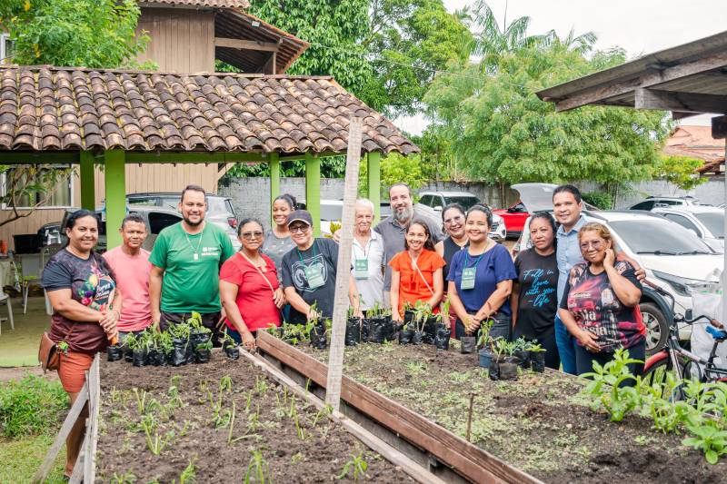 Curso de Cultivo de Plantas Ornamentais e Medicinais  fortalece o processo da educação socioambiental em Benevides 