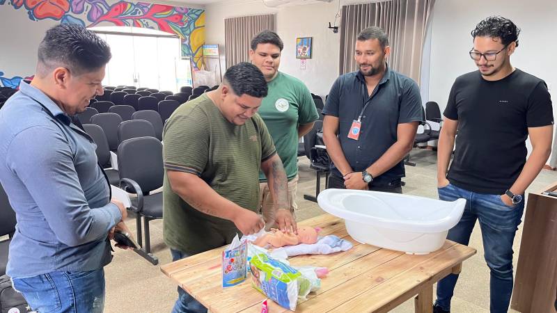 Prefeitura de Benevides promove curso para certificar servidores com o benefício da paternidade estendida 