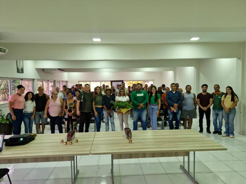 Benevides oferta consultoria gratuita e linhas de crédito para fortalecer 30 famílias de agricultores